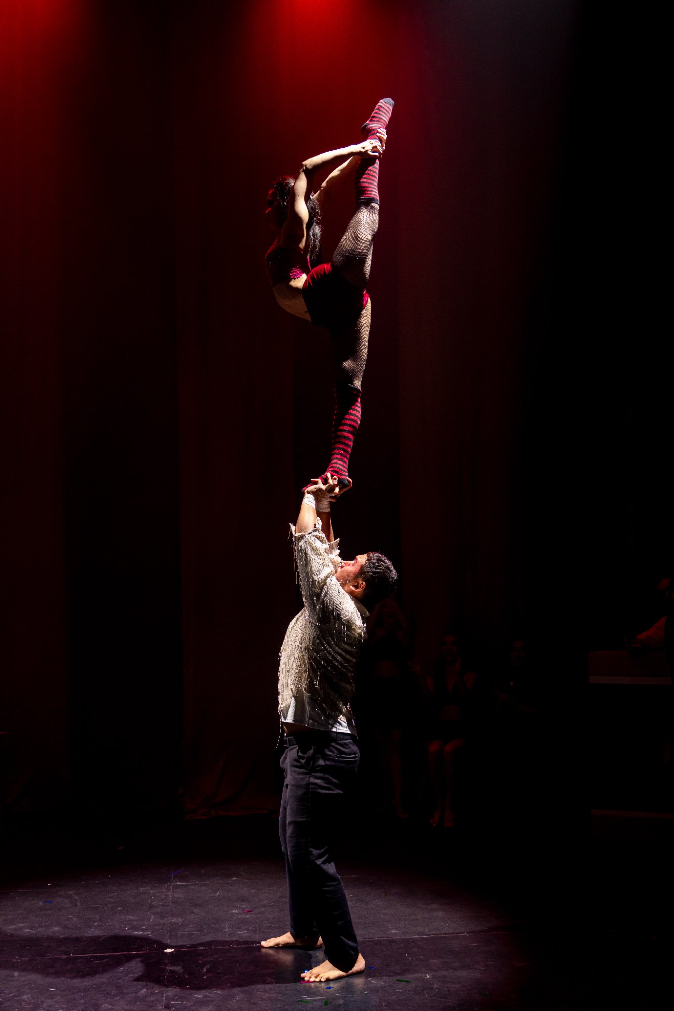 Hand-to-hand acrobatics — Circus of Altrades