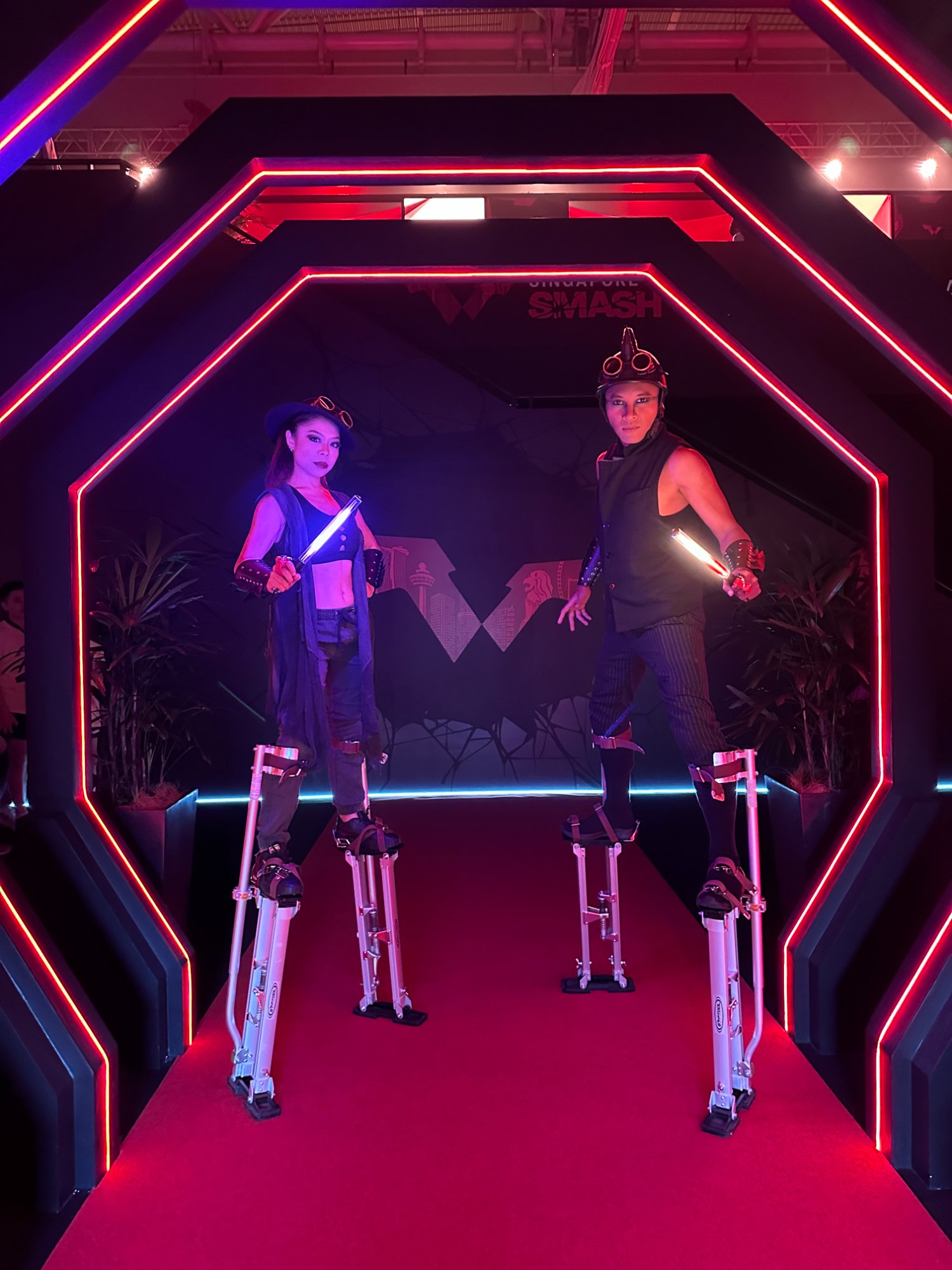 Poi Spinning Stage — Circus of Altrades